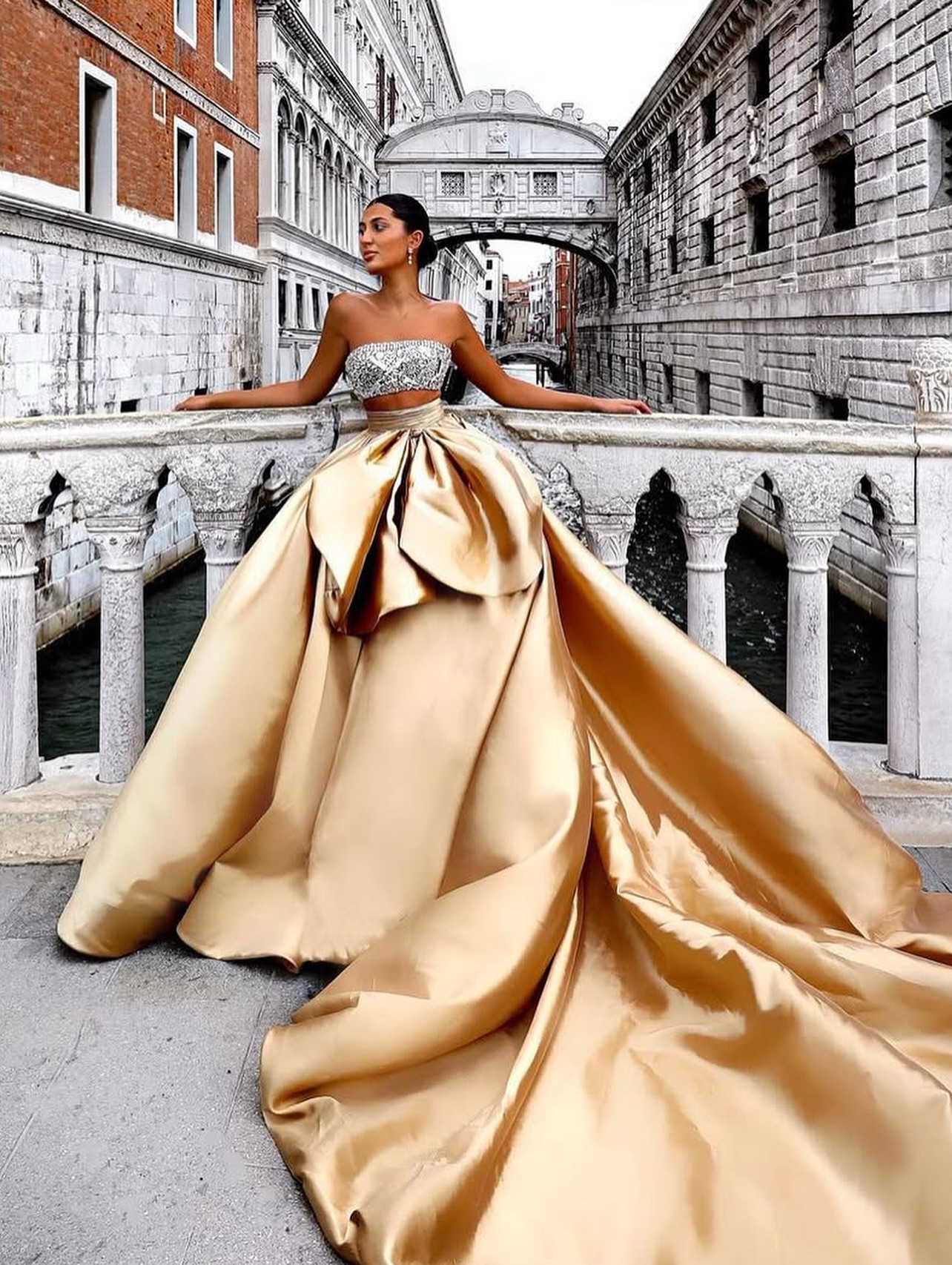 New Metallic Gold Satin High‑W – Women Formal Wear Sale Bewertung und Preis