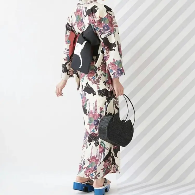 Traditional Japanese Kimono Wo – Women Formal Wear Sale Bewertung und Preis